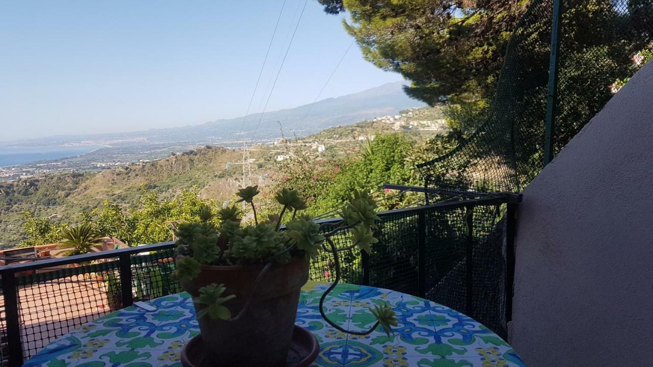 Casa Cagli Taormina Lägenhet Exteriör bild