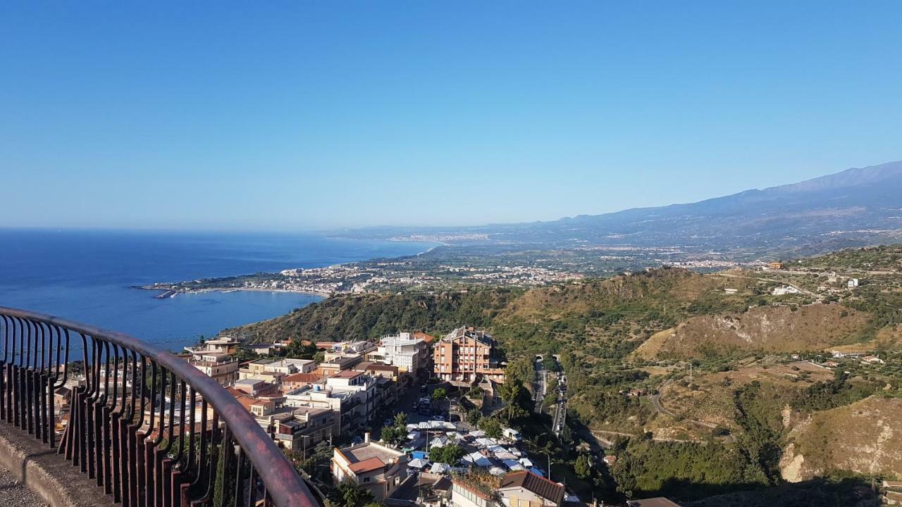 Casa Cagli Taormina Lägenhet Exteriör bild